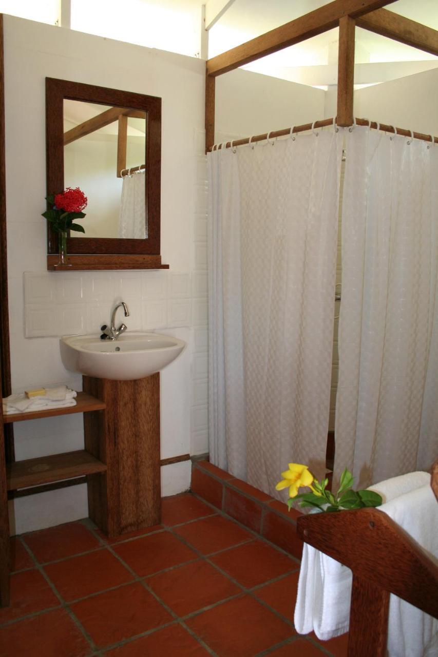 Statia Lodge Oranjestad  Esterno foto